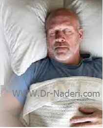 بهترین وضعیت خواب برای جراحی آب مروارید best sleeping position for cataract surgery